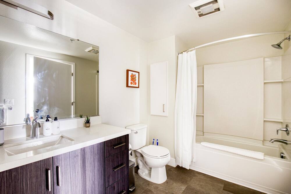 Photo of Bathroom in Centerville