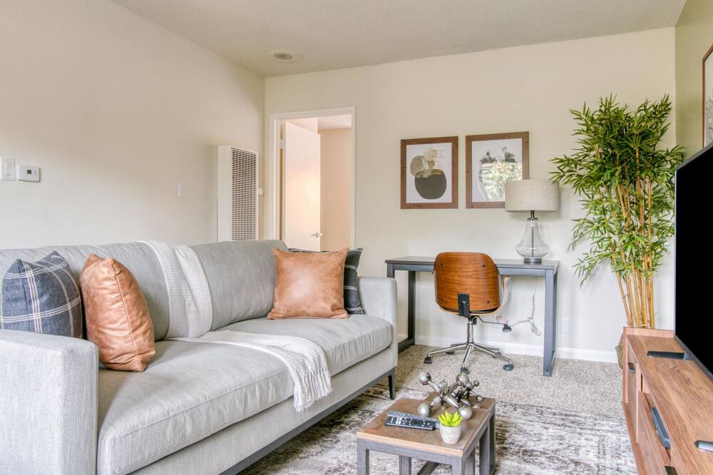 Photo of Livingroom in Walnut Creek