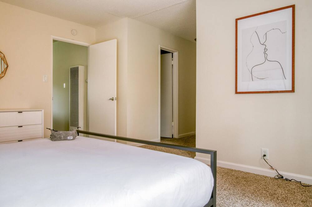 Photo of Bedroom in Walnut Creek