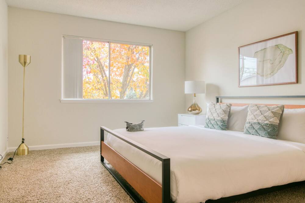 Photo of Bedroom in Walnut Creek