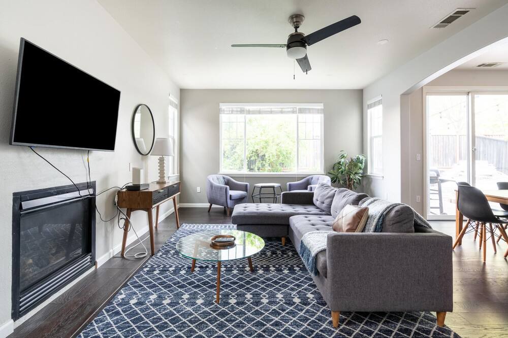Photo of Livingroom in San Ramon