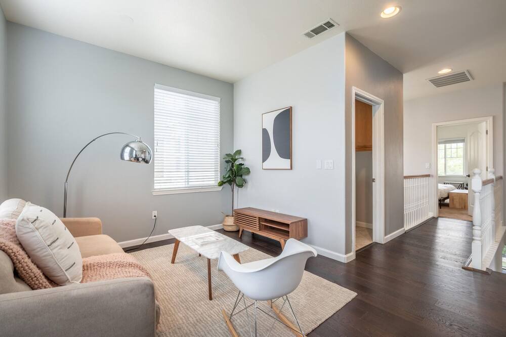 Photo of Livingroom in San Ramon