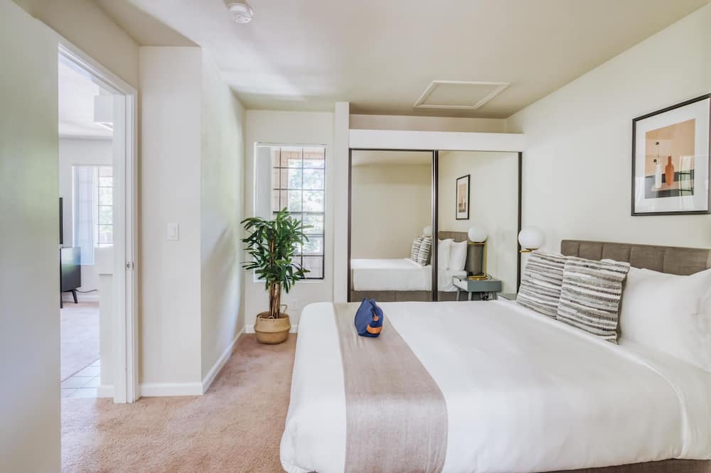 Photo of Bedroom in Walnut Creek