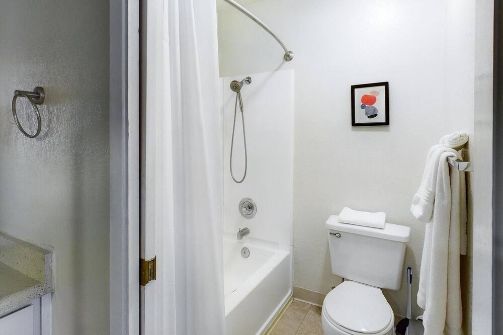 Photo of Bathroom in Walnut Creek