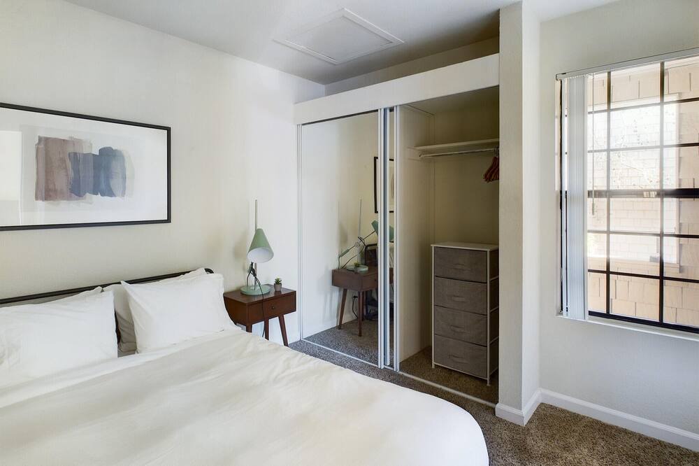 Photo of Bedroom in Walnut Creek