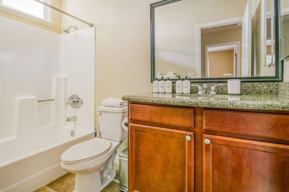 Photo of Bathroom in Centerville