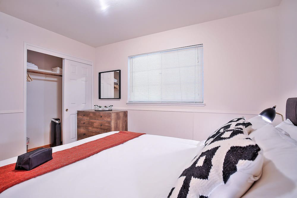 Photo of Bedroom in Sunnyvale West