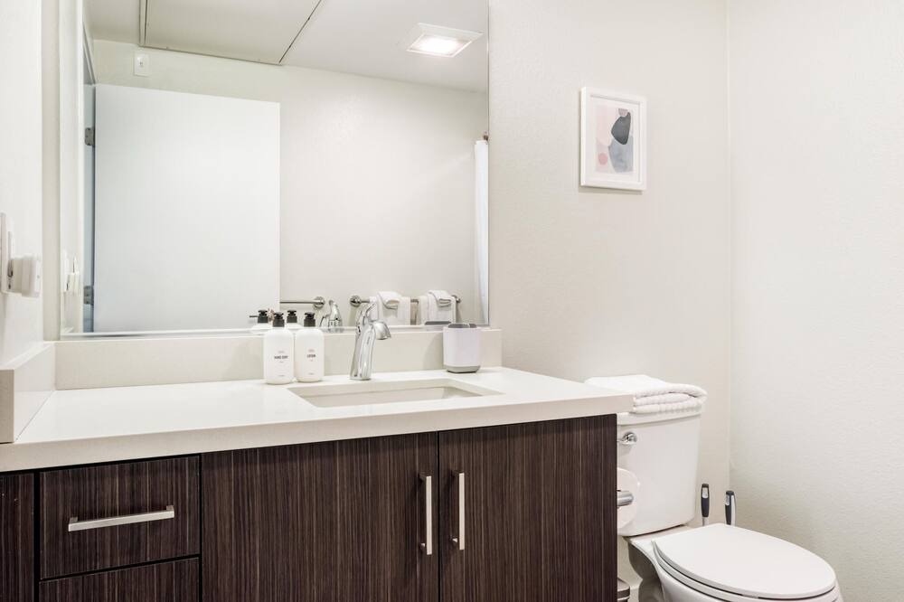 Photo of Bathroom in Centerville