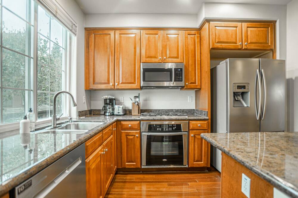 Photo of Kitchen in Union City