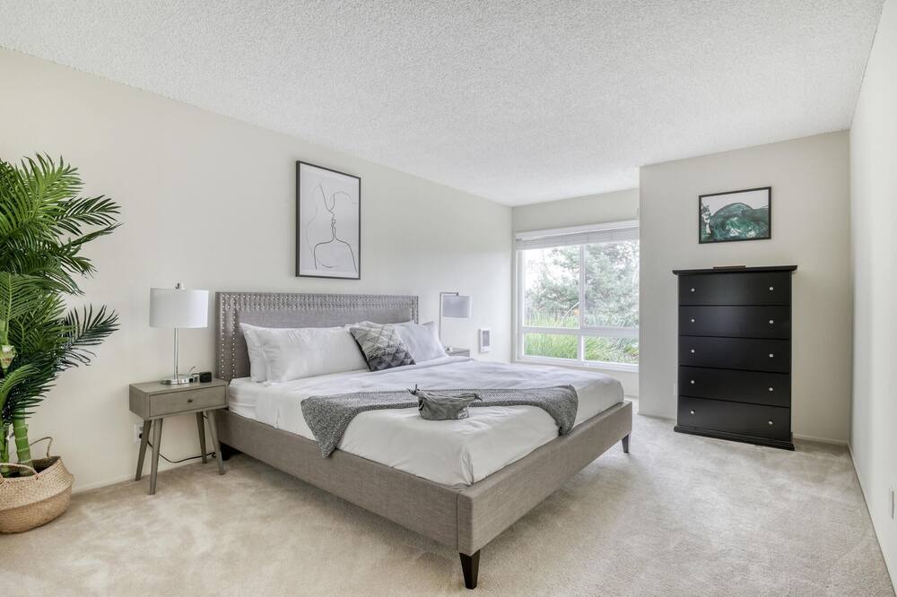 Photo of Bedroom in Palo Alto