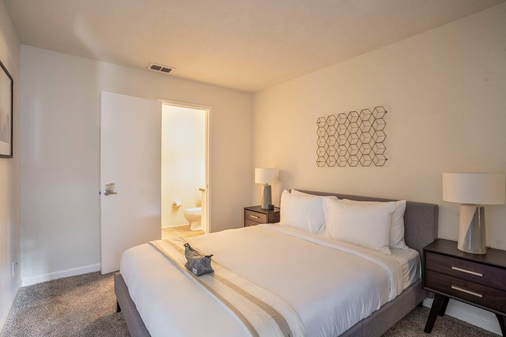 Photo of Bedroom in Walnut Creek