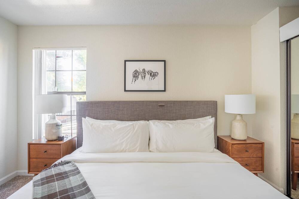 Photo of Bedroom in Walnut Creek