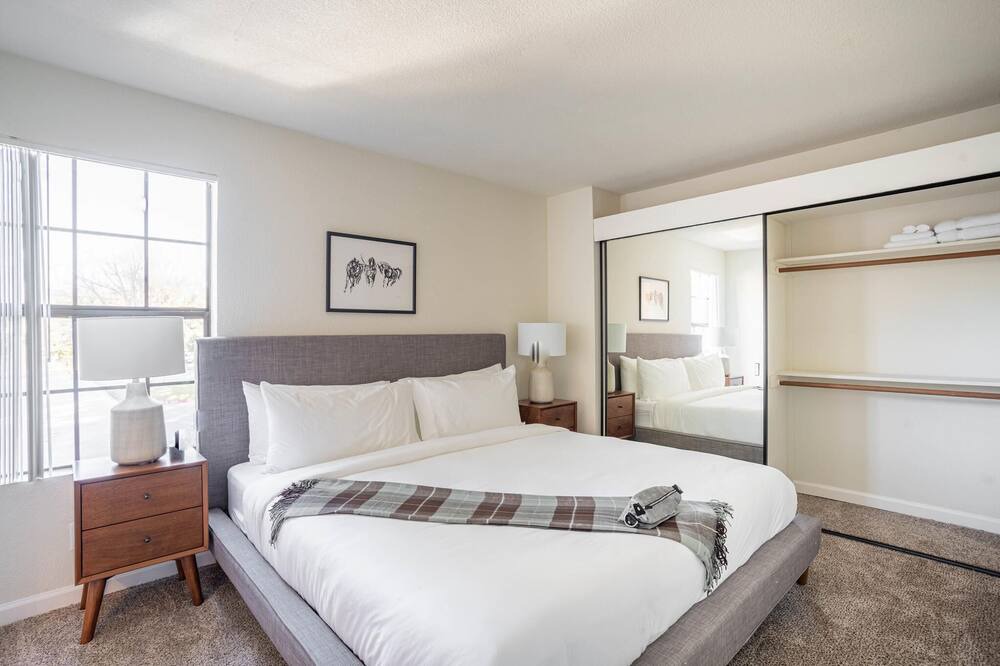 Photo of Bedroom in Walnut Creek