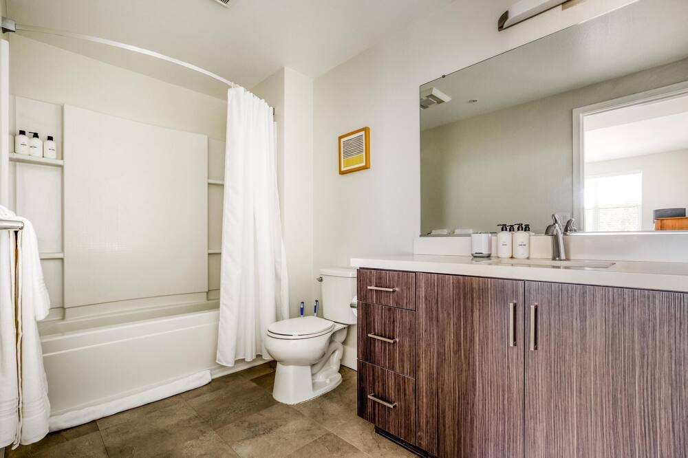 Photo of Bathroom in Centerville