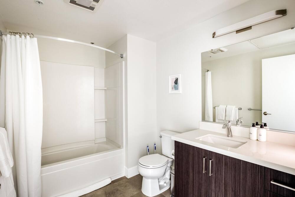 Photo of Bathroom in Centerville