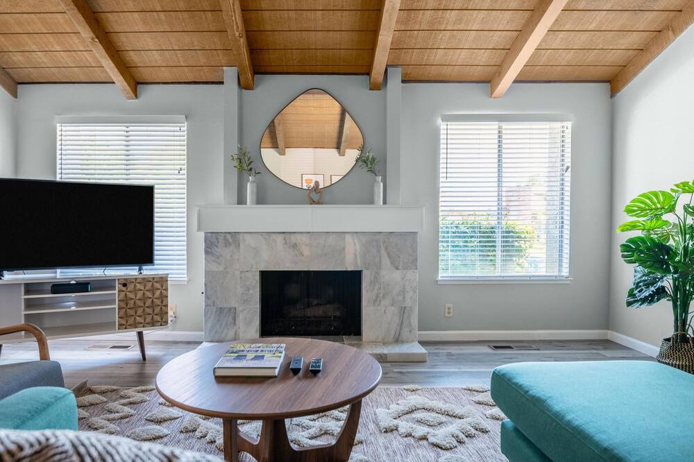 Photo of Livingroom in Santa Clara