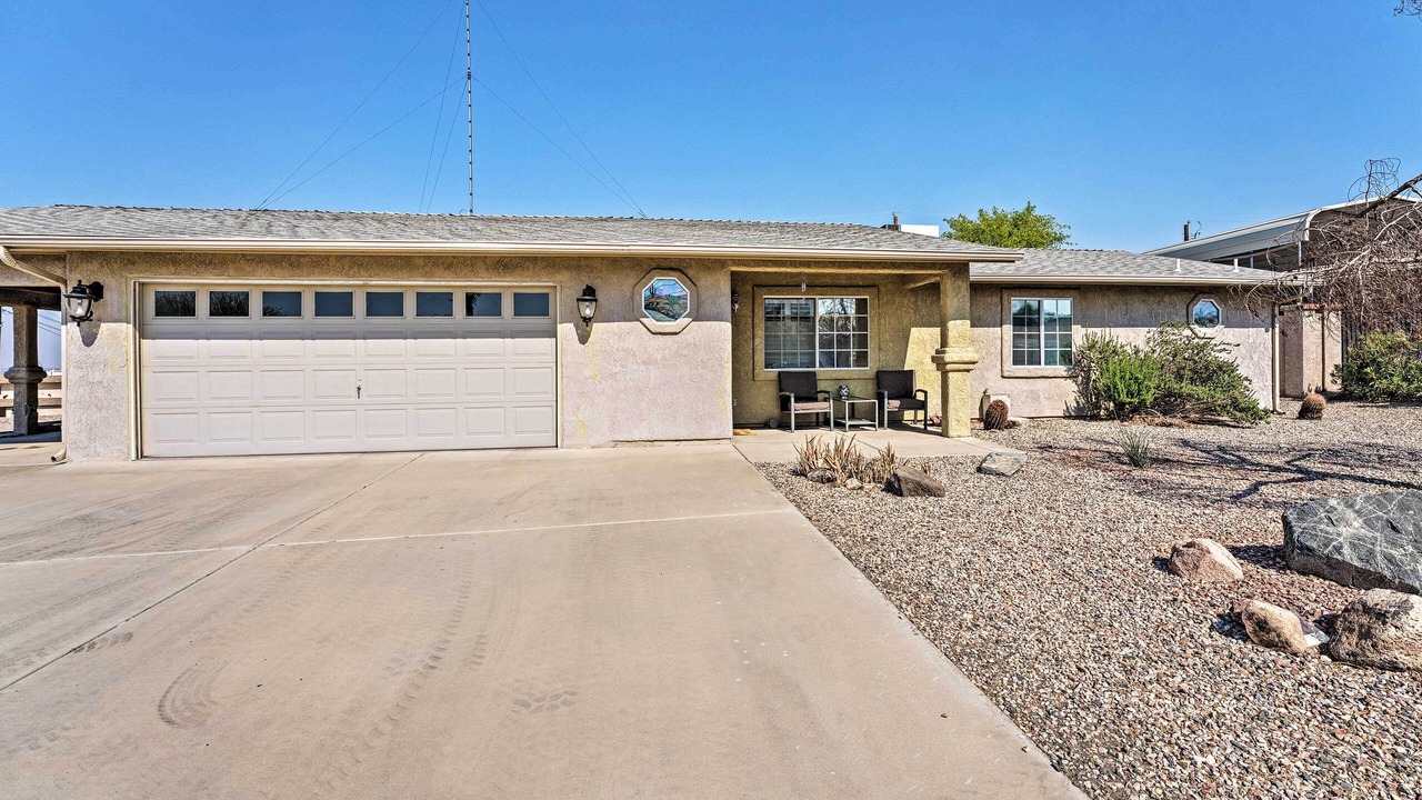 Photo of Buildings in Lake Havasu City