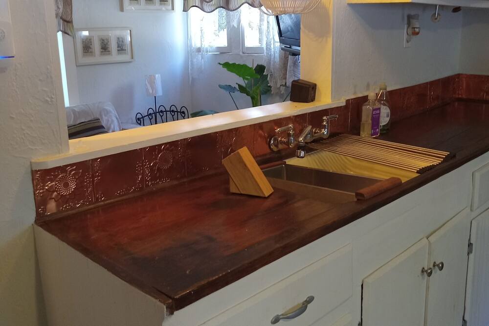 Photo of Kitchen in Lake Isabella