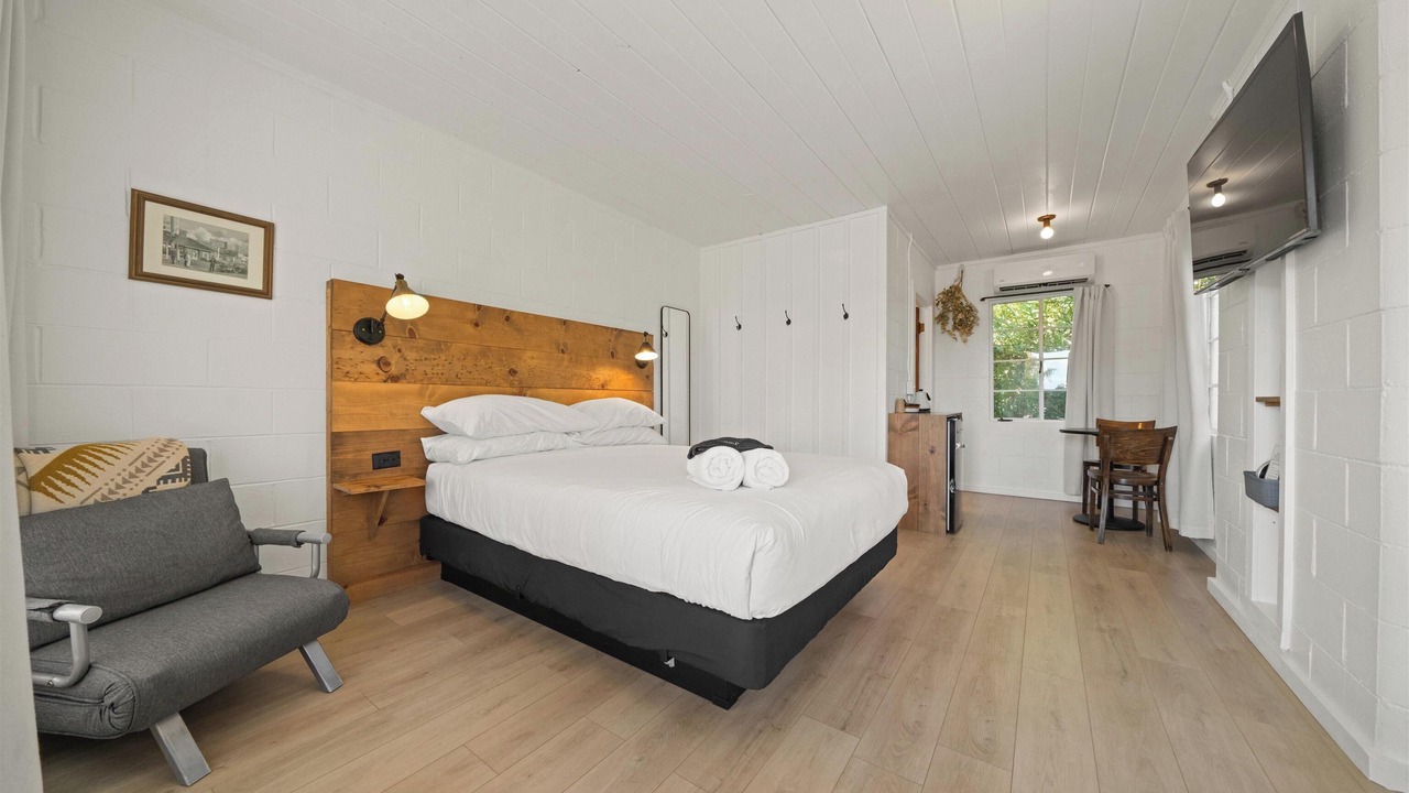 Photo of Bedroom in Red Bluff