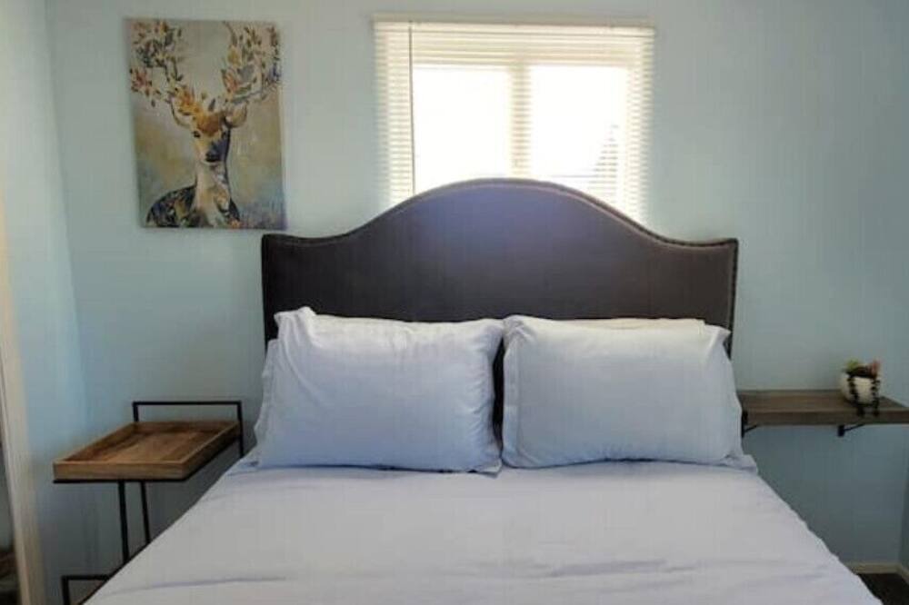 Photo of Bedroom in Lake Isabella