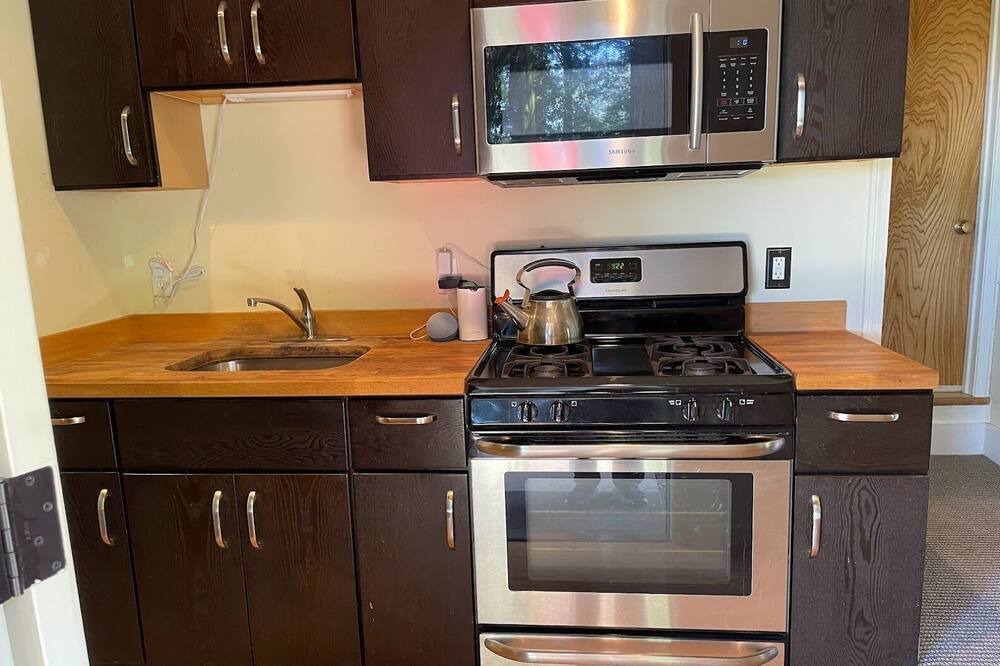 Photo of Kitchen in Berkeley Hills