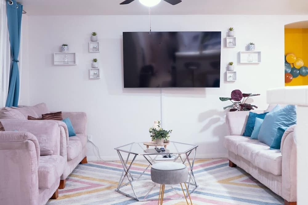 Photo of Bedroom in Desert Hot Springs
