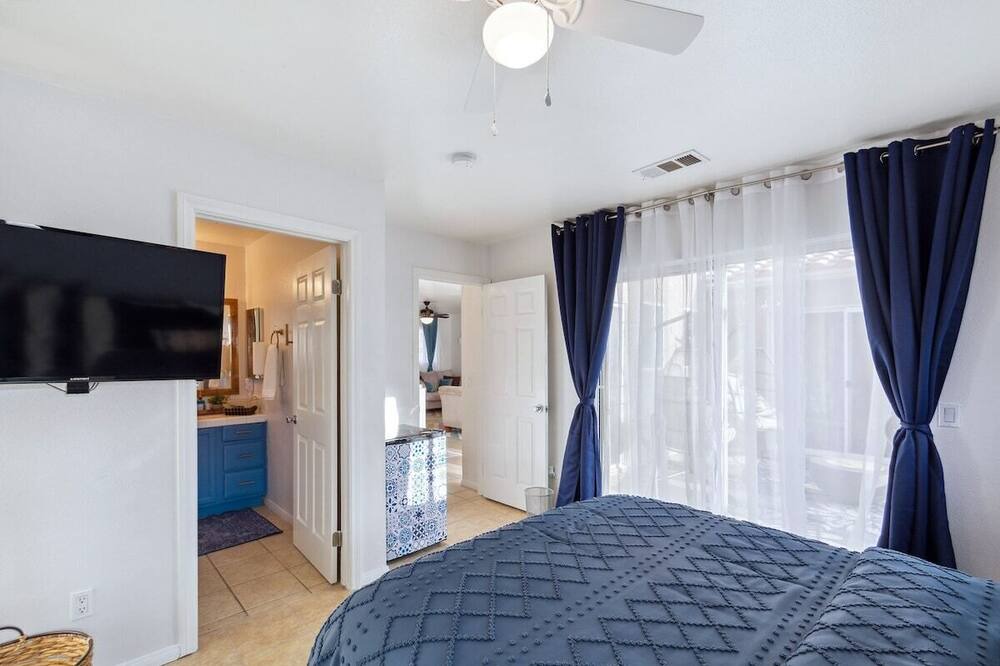 Photo of Bedroom in Desert Hot Springs