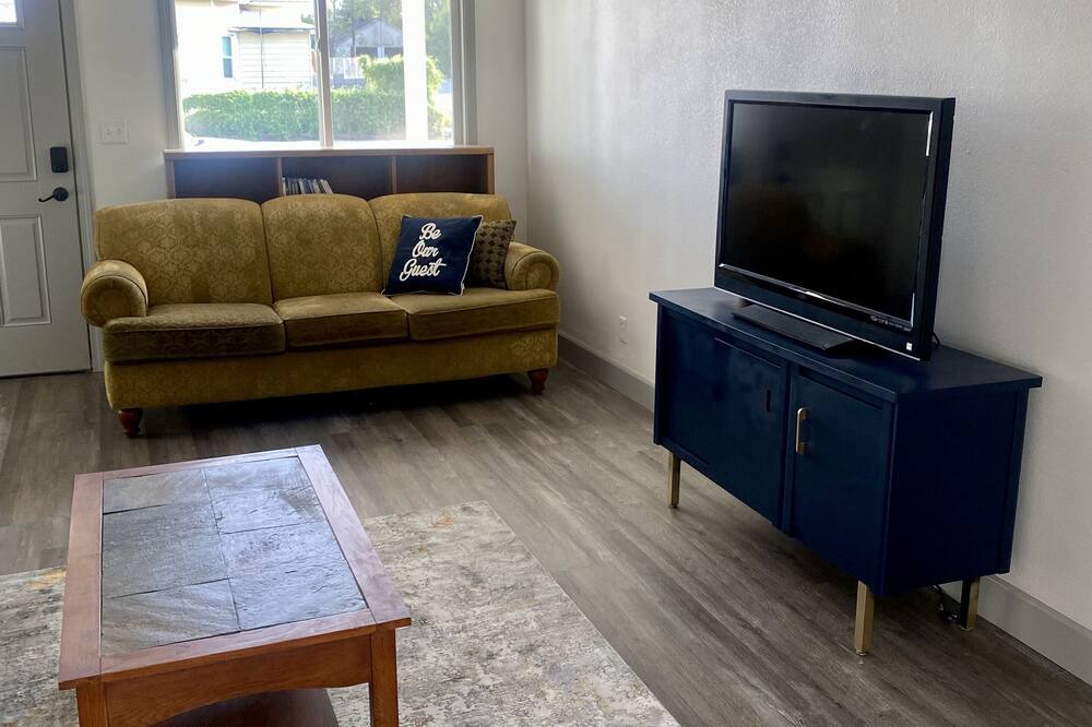 Photo of Livingroom in Winnemucca