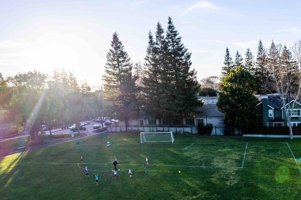 Photo of Outdoor in Menlo Park
