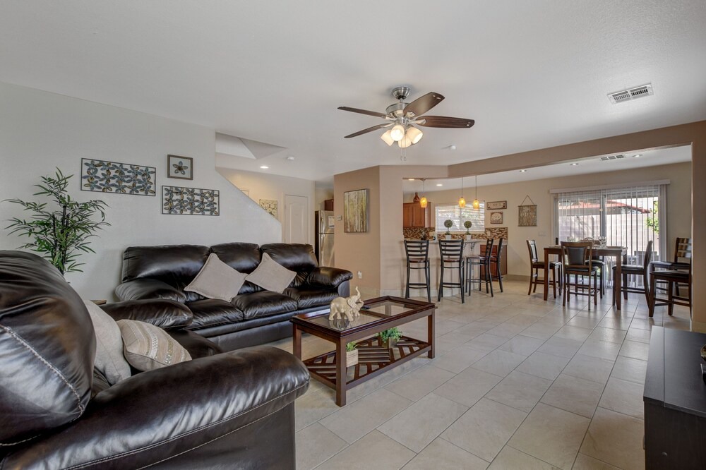 Photo of Livingroom in Rhodes Ranch