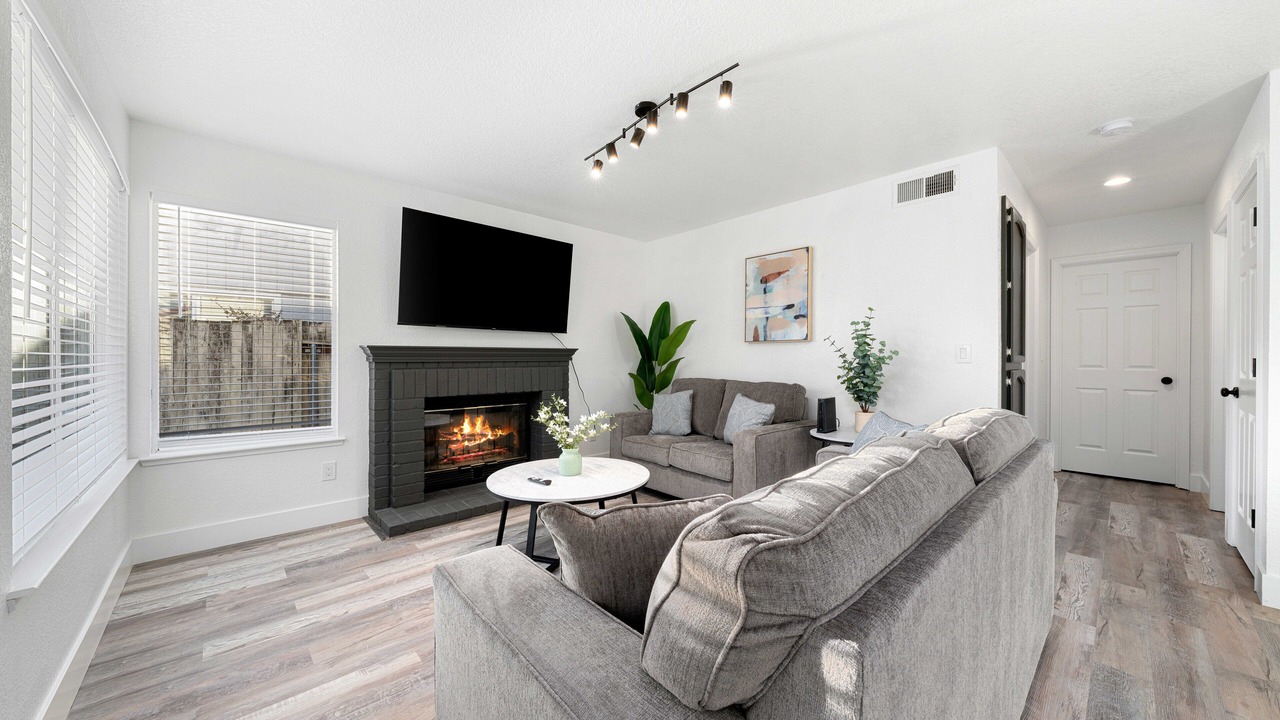 Photo of Livingroom in Elk Grove