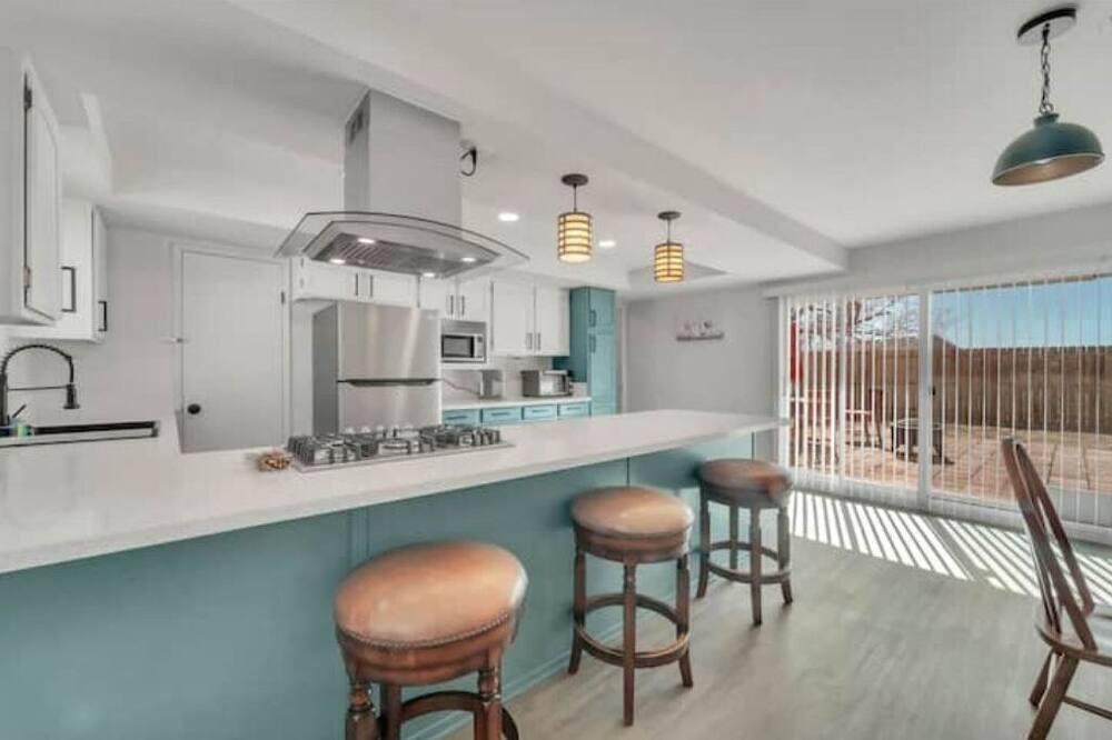 Photo of Kitchen in California City