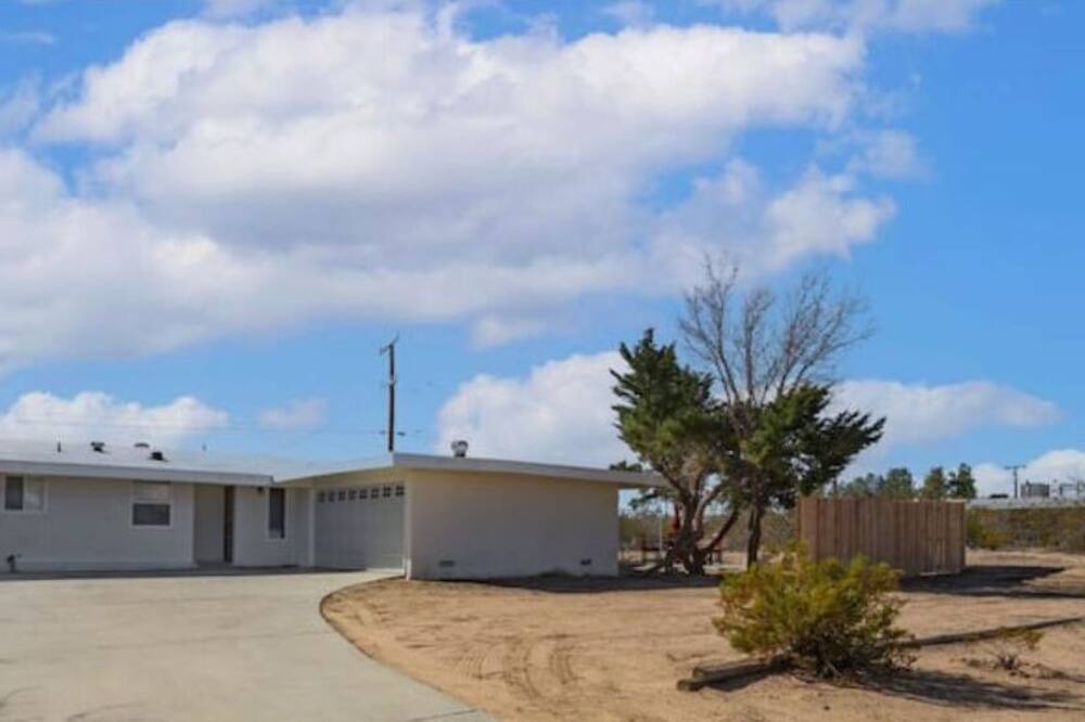 Photo of Outdoor in California City