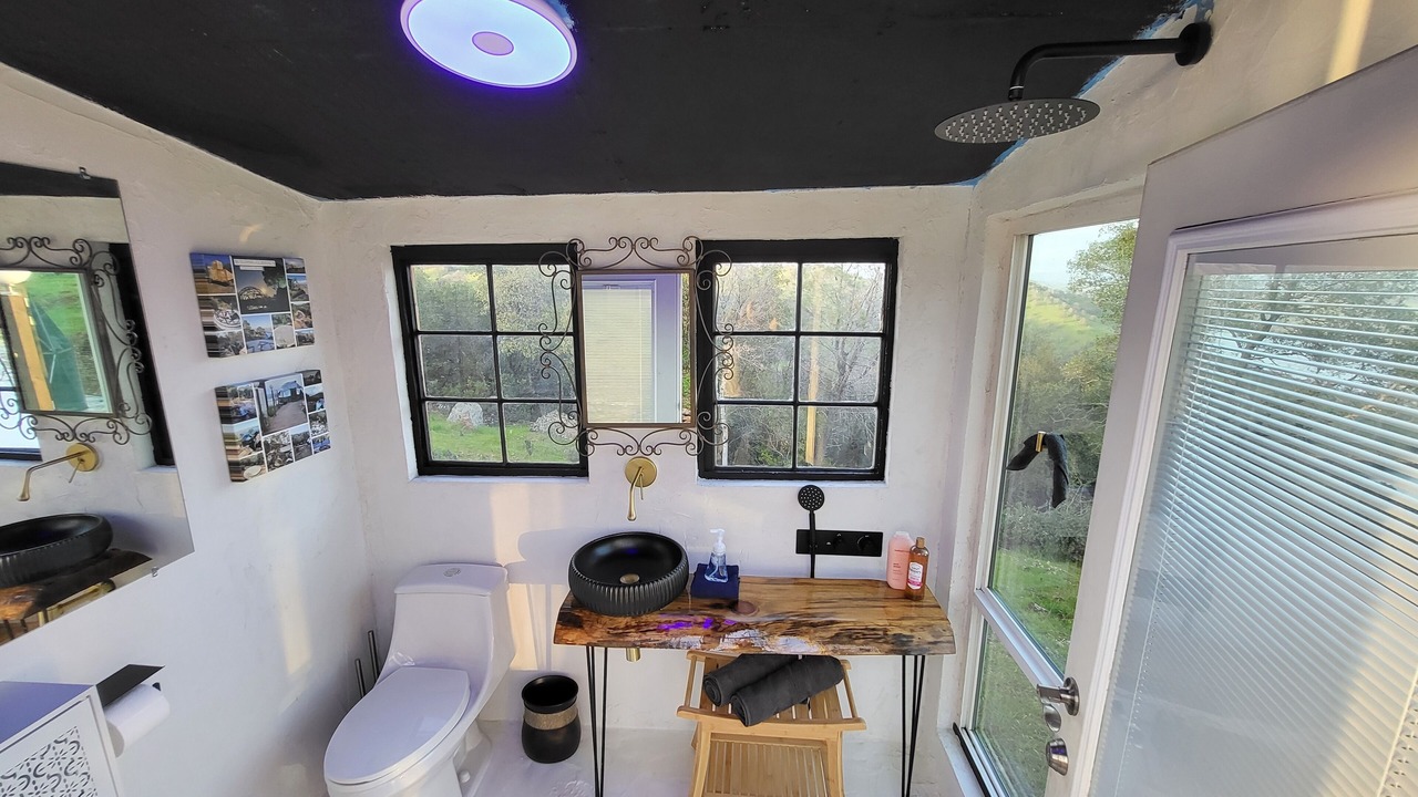 Photo of Bathroom in Angels Camp