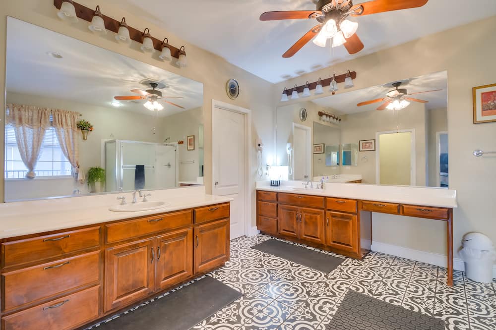 Photo of Bathroom in Atwater