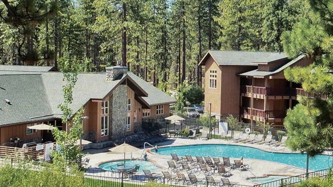 Photo of Outdoor in Round Hill Village