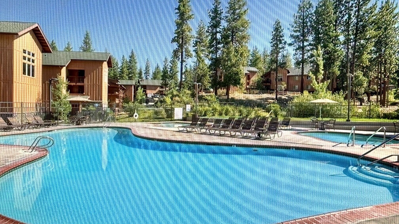 Photo of Outdoor in Round Hill Village