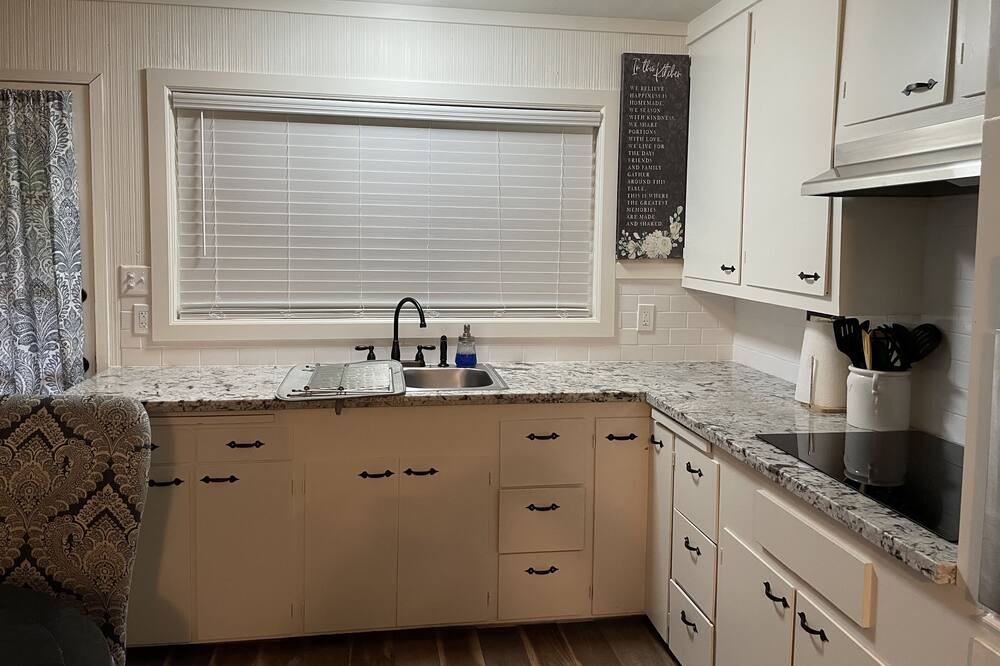 Photo of Kitchen in Mi-Wuk Village