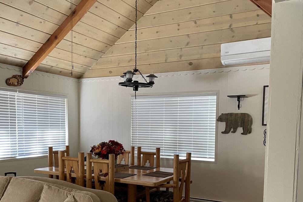 Photo of Livingroom in Mi-Wuk Village