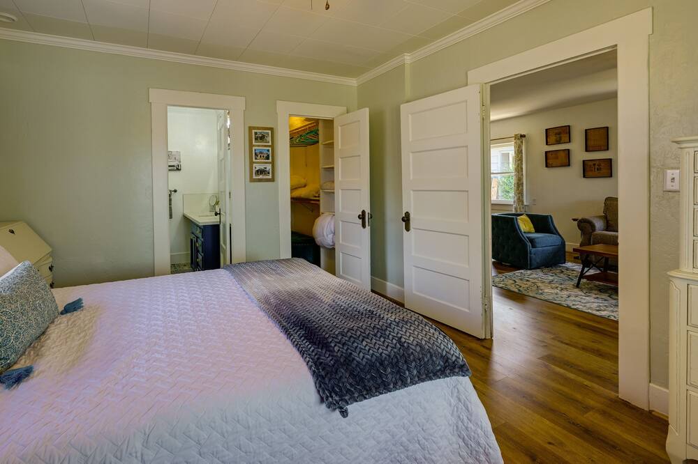 Photo of Bedroom in Exeter