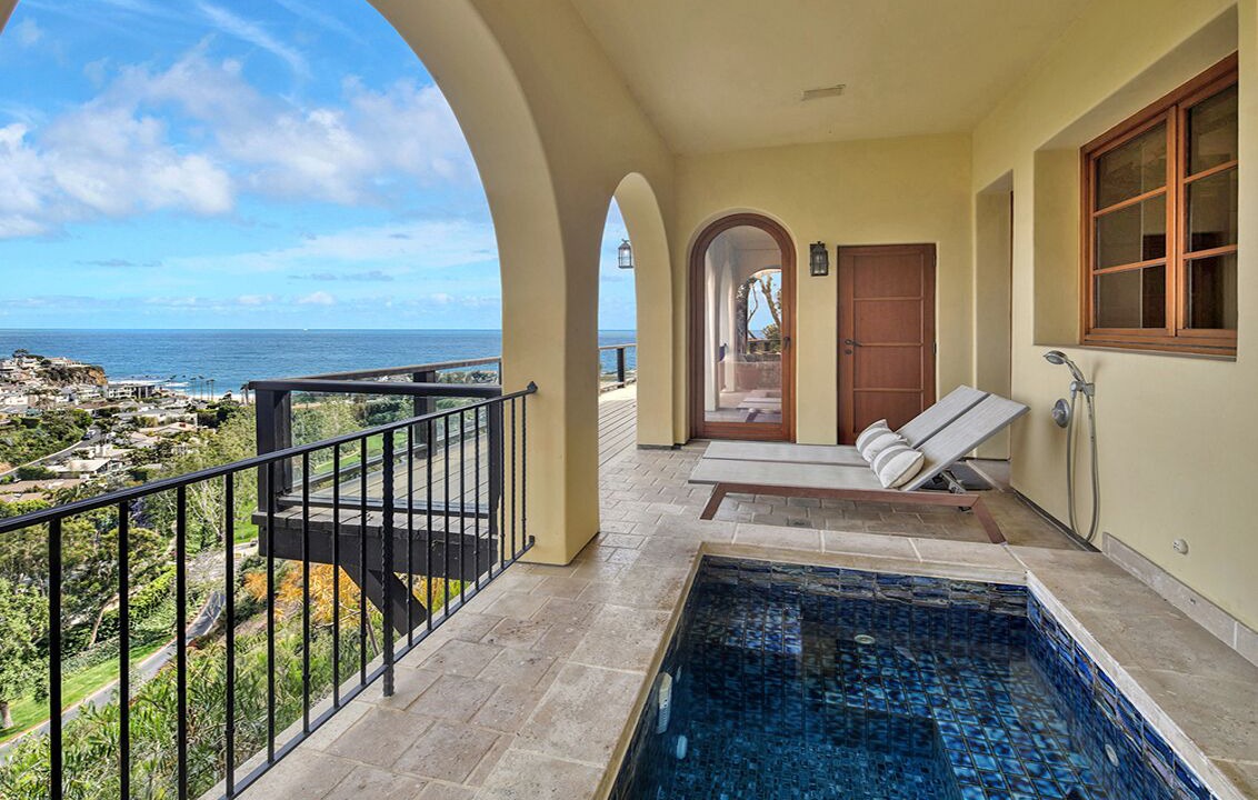 Photo of Outdoor in Emerald Bay