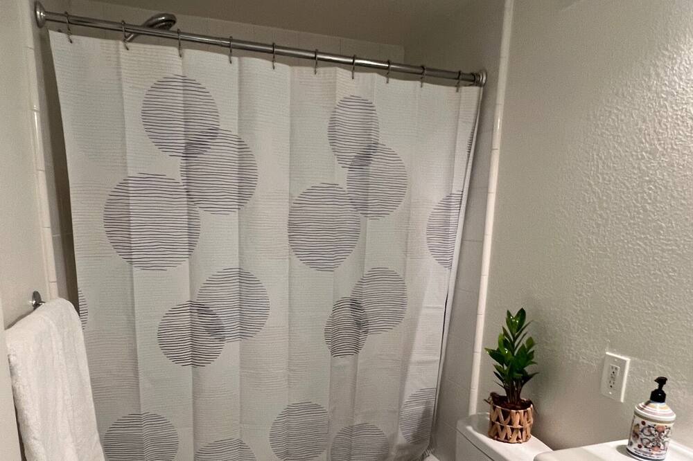 Photo of Bathroom in Ladera