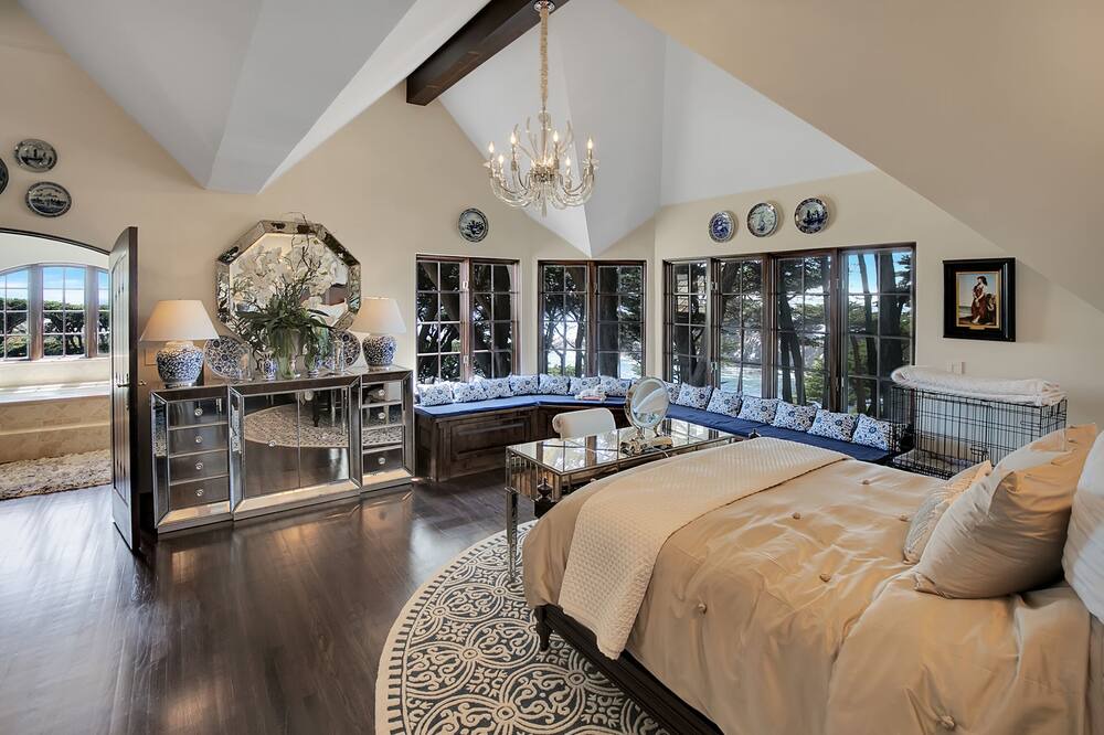 Photo of Bedroom in Carmel Highlands