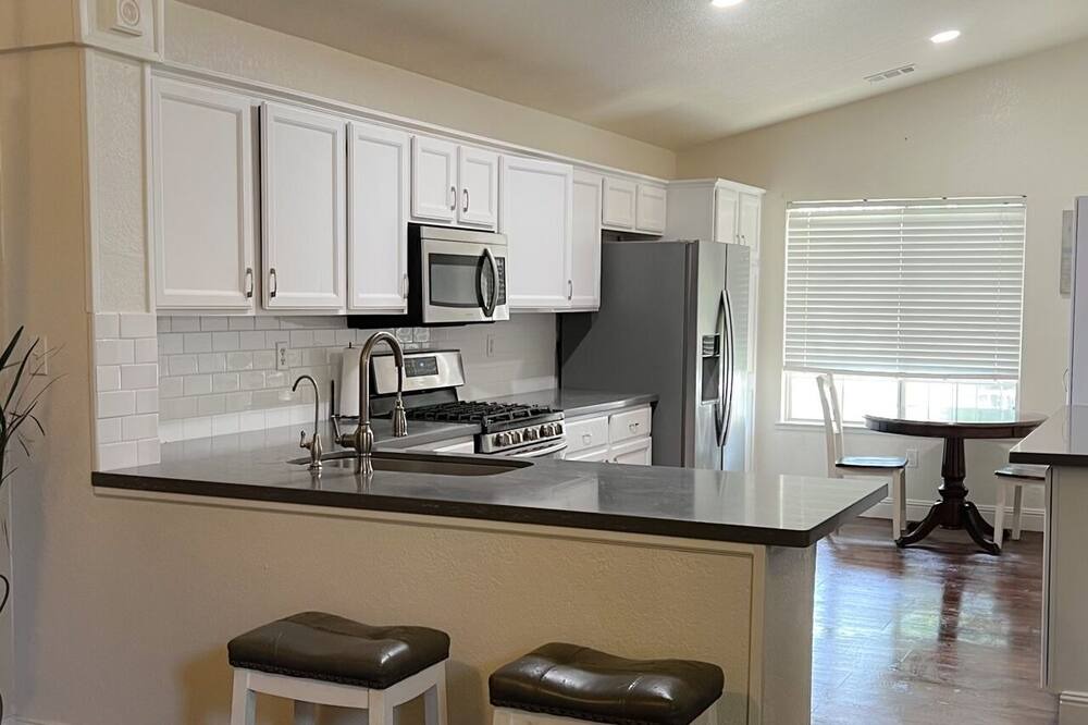 Photo of Kitchen in Valley Oak