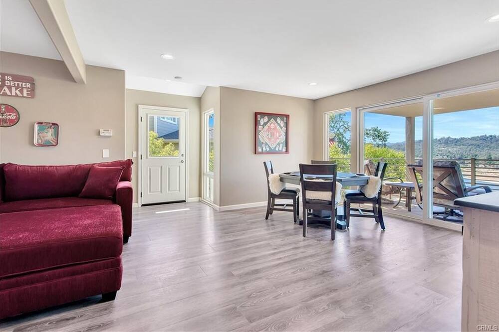 Photo of Patio Balcony in Oak Shores