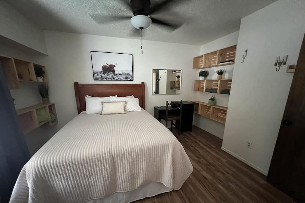 Photo of Bedroom in Greenacres