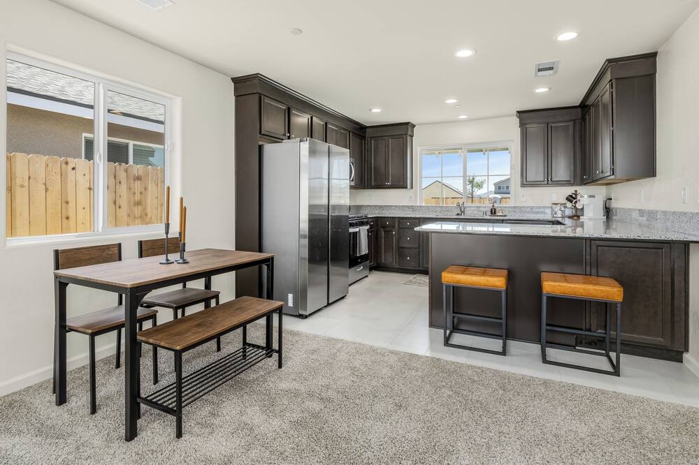 Photo of Kitchen in Hanford