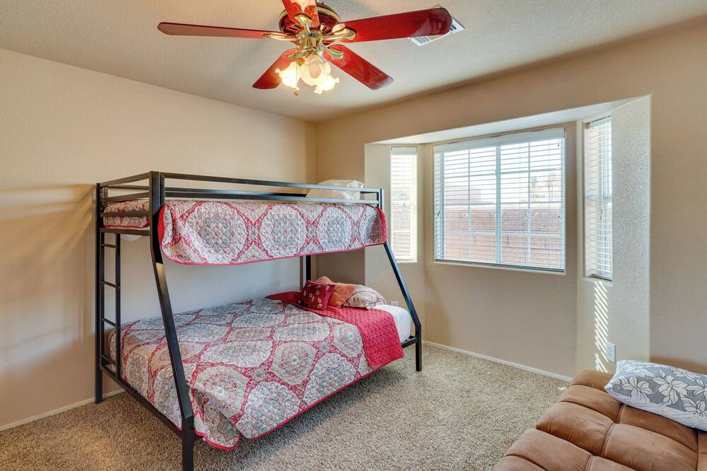 Photo of Bedroom in Sunridge Estates