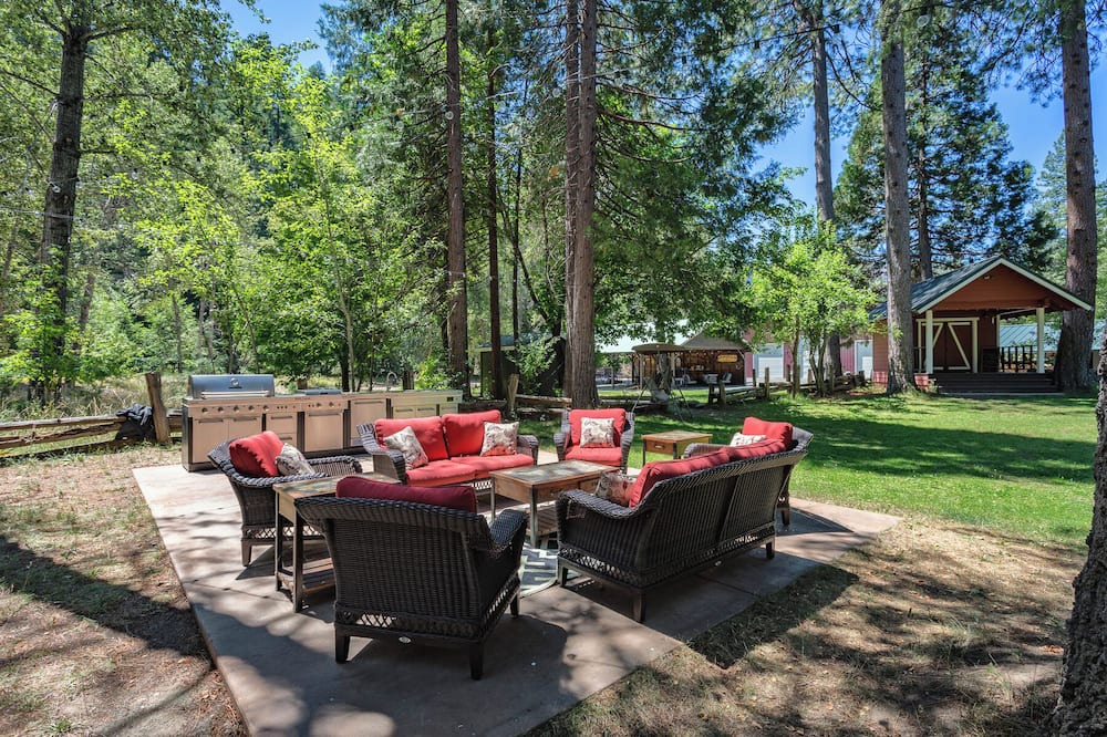 Photo of Outdoor in Coffee Creek