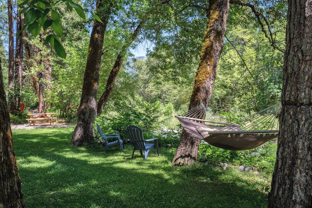 Photo of Outdoor in Coffee Creek